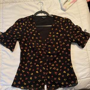 Madewell Silk Daylight Tie-Sleeve Top in Feline Floral